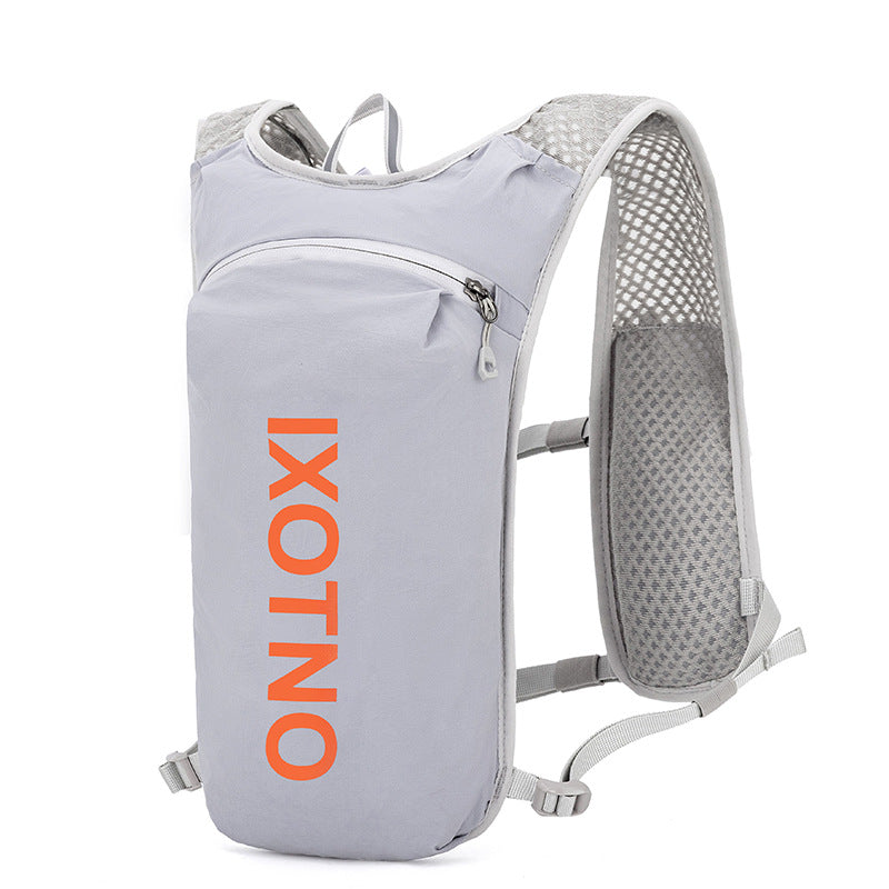 Outdoor sports lightweight and quick-drying backpack