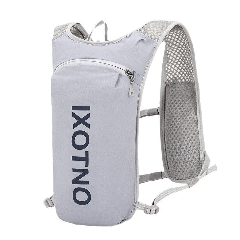 Outdoor sports lightweight and quick-drying backpack