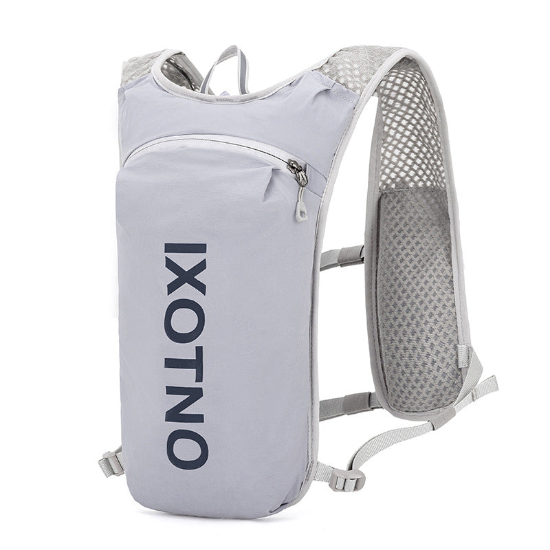 Outdoor sports lightweight and quick-drying backpack